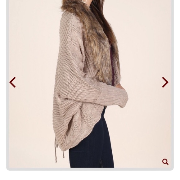 Altar'd State Forever Flurry Tan Faux Fur Collar Cardigan Sweater Size Small - Picture 2 of 13